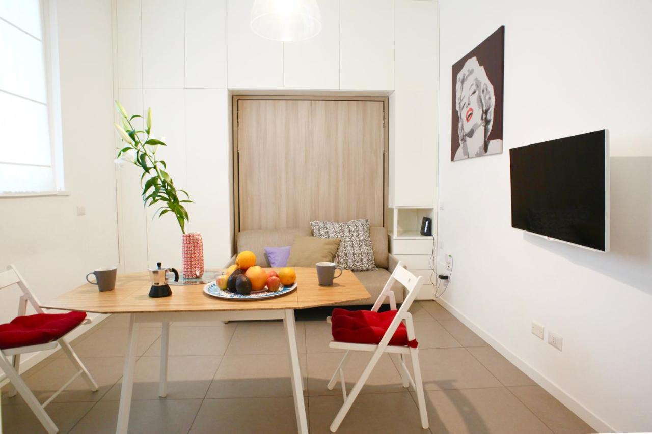 Boutique Home Duomo E Universita Bocconi มิลาน ภายนอก รูปภาพ