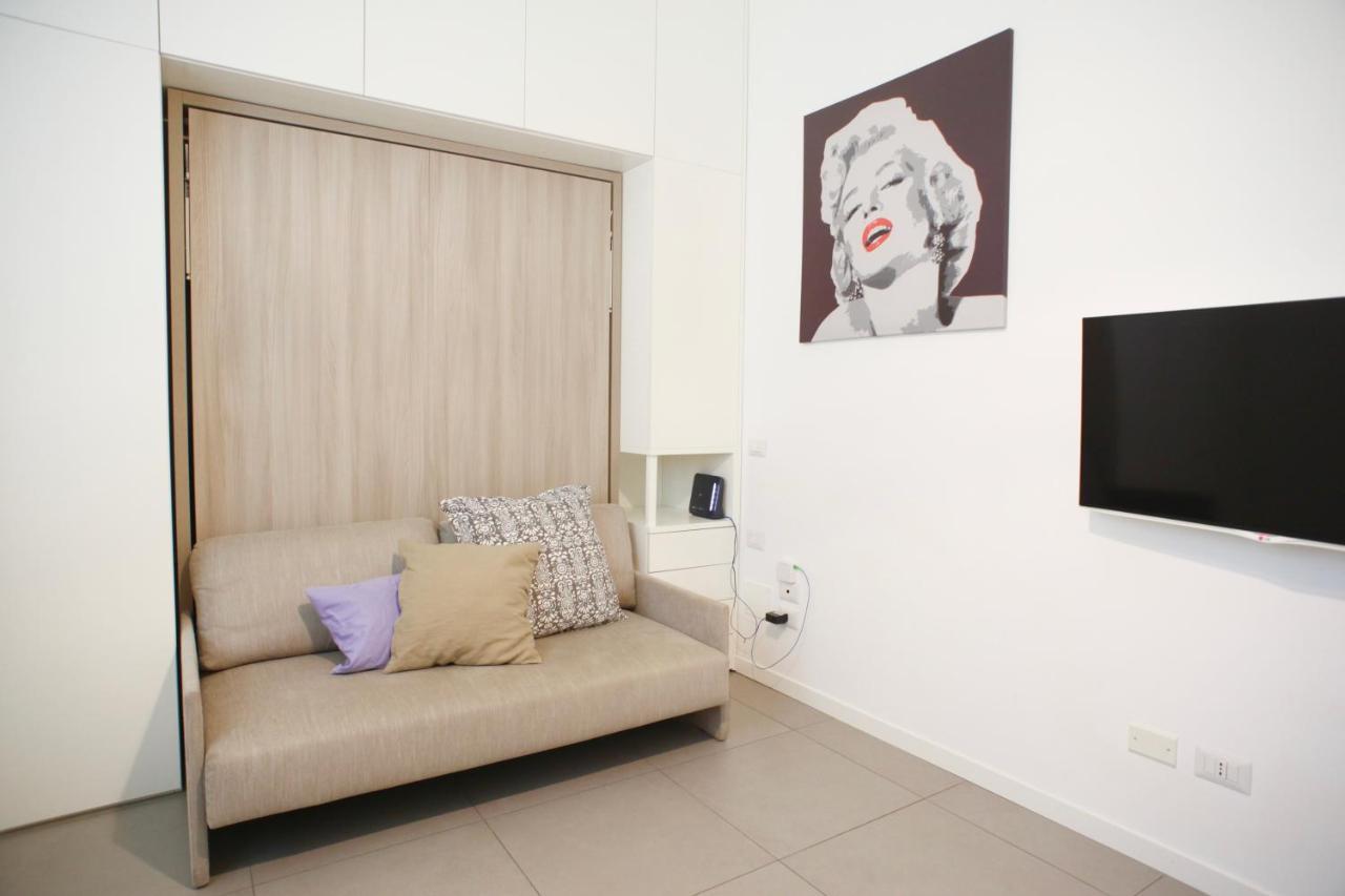 Boutique Home Duomo E Universita Bocconi มิลาน ภายนอก รูปภาพ