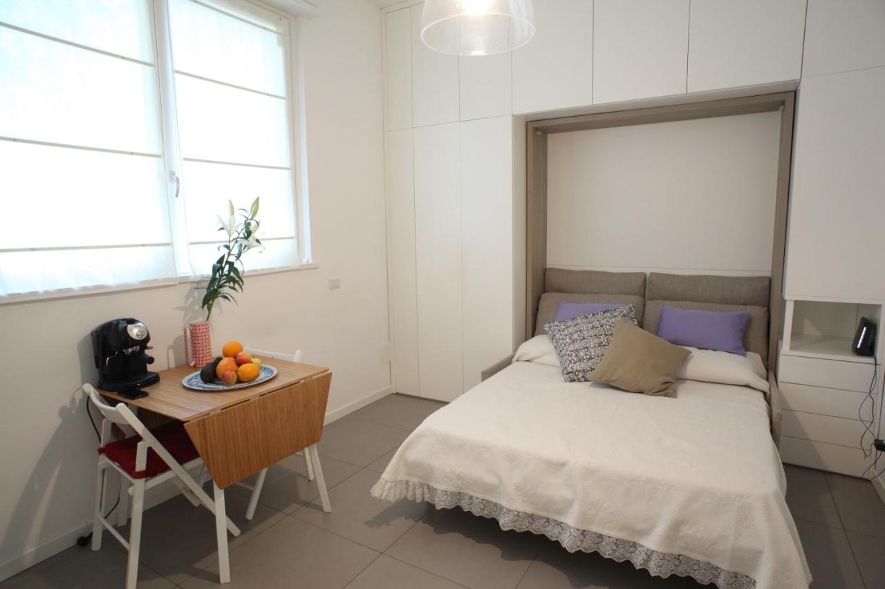 Boutique Home Duomo E Universita Bocconi มิลาน ภายนอก รูปภาพ